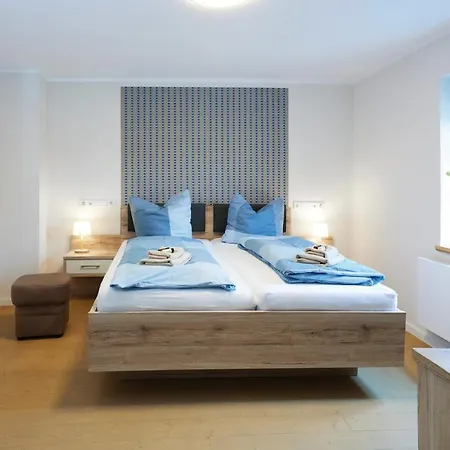 Hotel Zum Reussischen Hof *