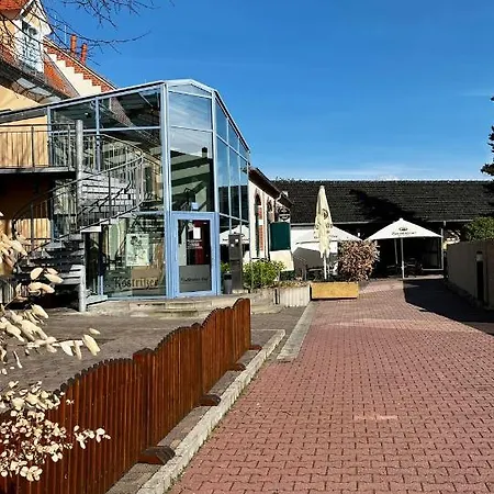 Zum Reussischen Hof Hotel *